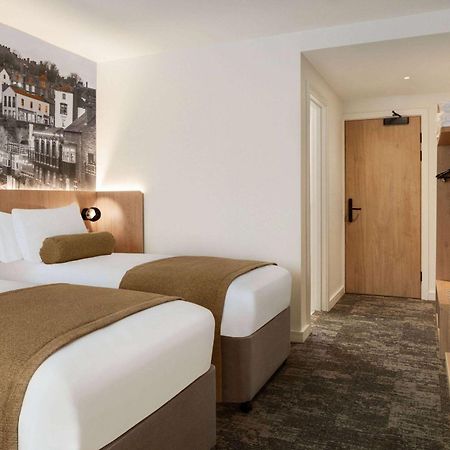 Super 8 By Wyndham Durham Hotel Buitenkant foto