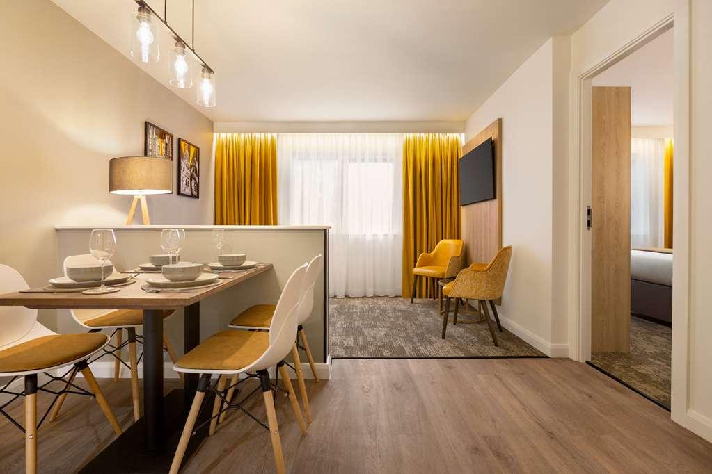 Super 8 By Wyndham Durham Hotel Kamer foto