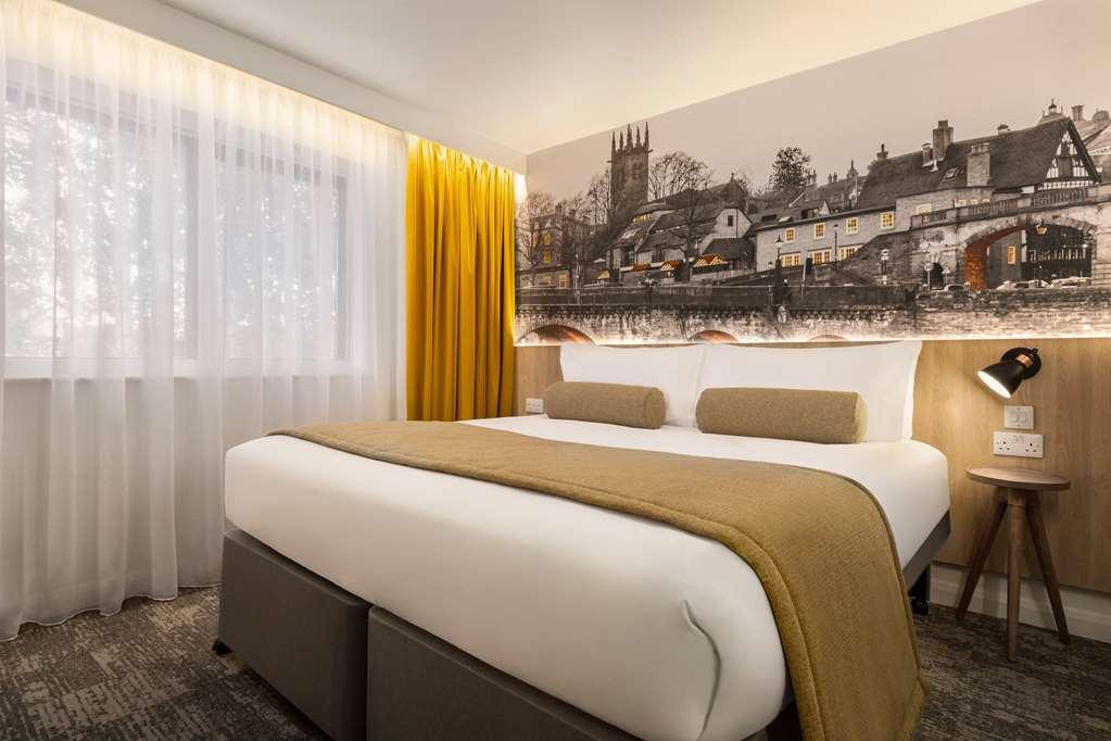 Super 8 By Wyndham Durham Hotel Kamer foto