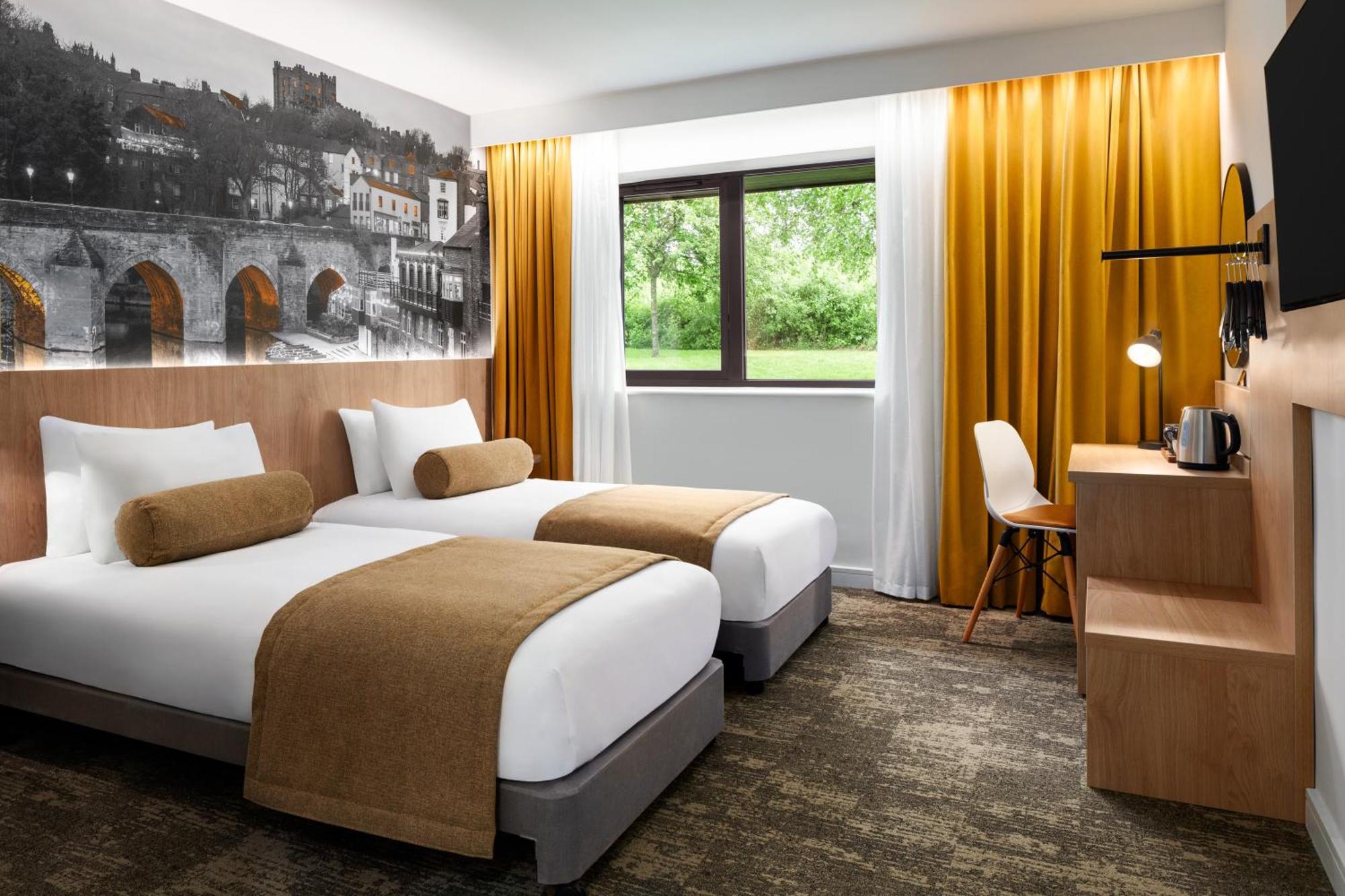 Super 8 By Wyndham Durham Hotel Buitenkant foto